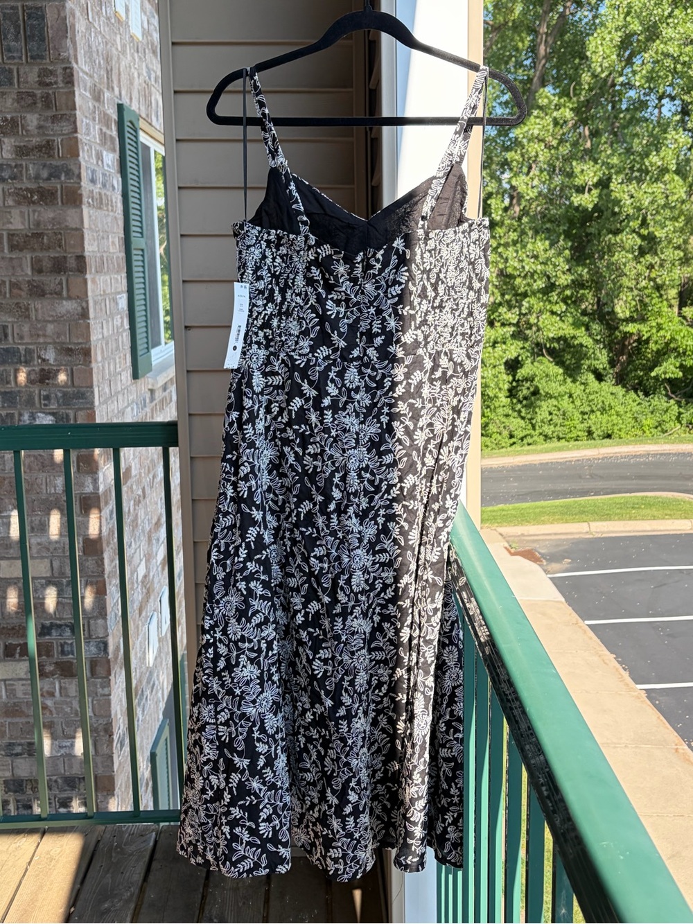 🆕🖤🤍AQUA Floral Embroidered Midi Dress Cotton Sundress Size L Bloomingdale’s - Picture 5 of 17